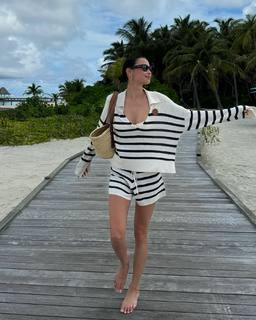 Kelsey Merritt feet photo thumbnail