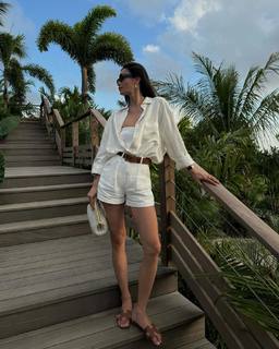 Kelsey Merritt feet photo thumbnail