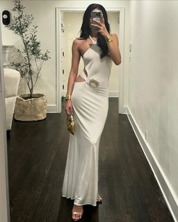 Kelsey Merritt feet photo thumbnail