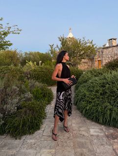 Kelsey Merritt feet photo thumbnail