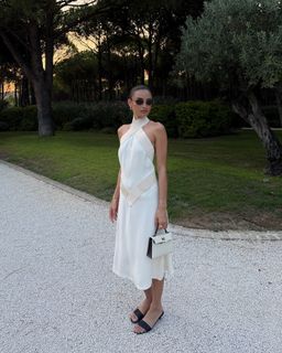 Kelsey Merritt feet photo thumbnail