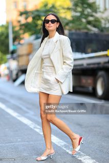 Kelsey Merritt feet photo thumbnail