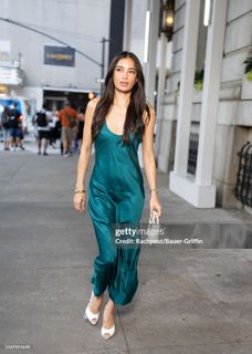 Kelsey Merritt feet photo thumbnail