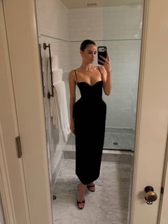 Kelsey Merritt feet photo thumbnail