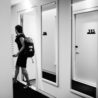 Kelsey Plum feet photo thumbnail