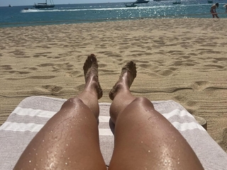 Kelsey Plum feet photo thumbnail