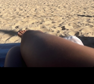 Kelsey Plum feet photo thumbnail