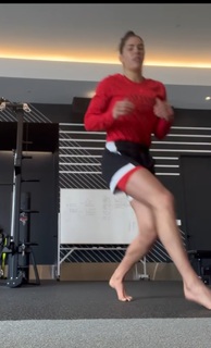 Kelsey Plum feet photo thumbnail