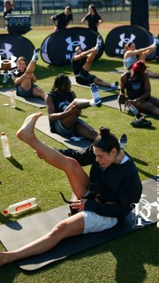 Kelsey Plum feet photo thumbnail