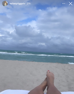 Kelsey Riggs feet photo 15
