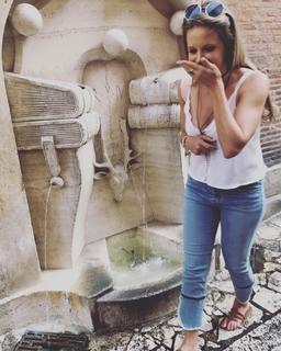Kelsey Riggs feet photo 10