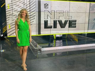 Kelsey Riggs feet photo 12