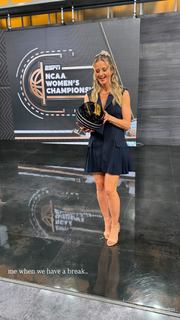 Kelsey Riggs feet photo 20
