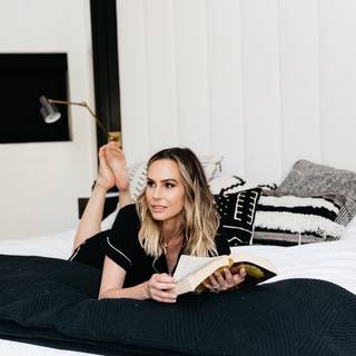 Keltie Knight feet photo 8