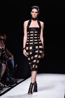 Kendall Jenner feet photo thumbnail