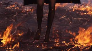 Kendall Jenner feet photo thumbnail
