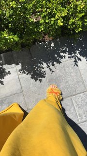 Kendall Jenner feet photo thumbnail