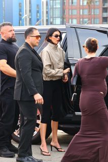 Kendall Jenner feet photo 4