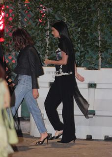 Kendall Jenner feet photo 4