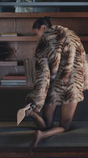 Kendall Jenner feet photo 20