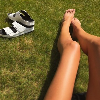 Kendall Rae Knight feet photo 4