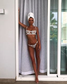 Kendall Rae Knight feet photo 18