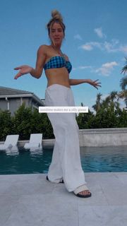 Kendall Toole feet photo 16