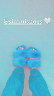 Kendall Vertes feet photo 12