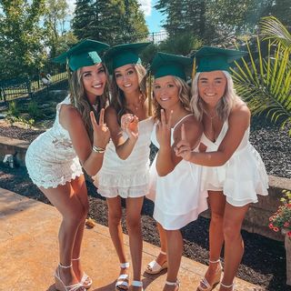 Kendall Vertes feet photo 1