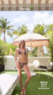 Kendall Vertes feet photo 4