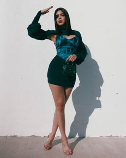 Kenia Os feet photo thumbnail