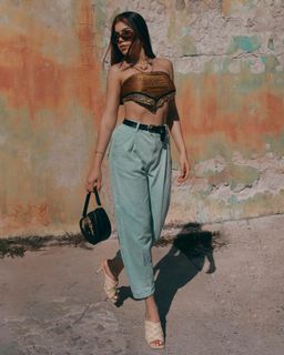 Kenia Os feet photo thumbnail