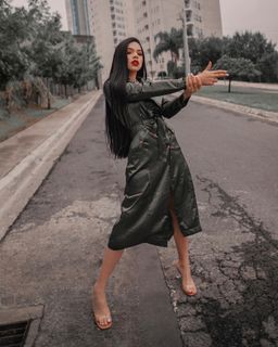 Kenia Os feet photo thumbnail