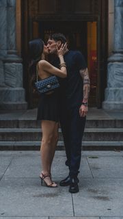 Kenia Os feet photo thumbnail