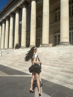 Kenia Os feet photo thumbnail