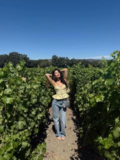 Kenia Os feet photo thumbnail