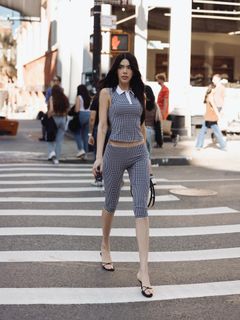 Kenia Os feet photo thumbnail