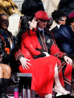 Kenia Os feet photo thumbnail