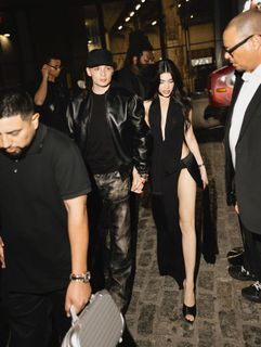 Kenia Os feet photo thumbnail