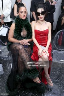 Kenia Os feet photo thumbnail