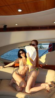 Kenia Os feet photo thumbnail