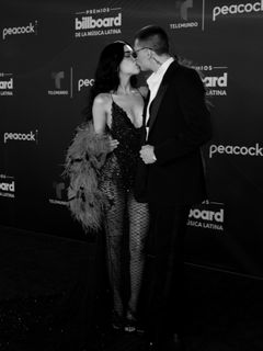 Kenia Os feet photo thumbnail