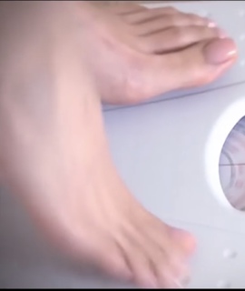 Kenix Kwok feet photo 14