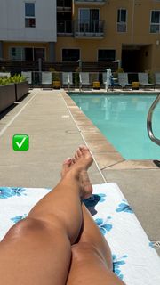 Kennedy C. Hall feet photo 1