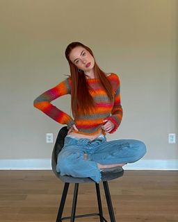 Kennedy Walsh feet photo 3