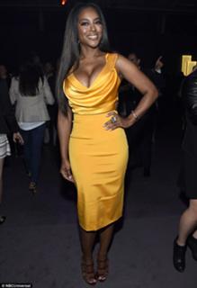Kenya Moore feet photo thumbnail