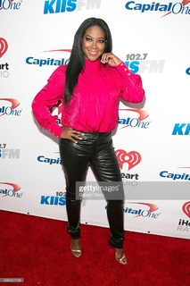 Kenya Moore feet photo thumbnail