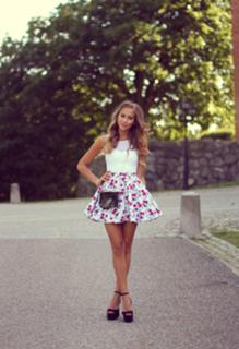 Kenza Zouiten feet photo 16