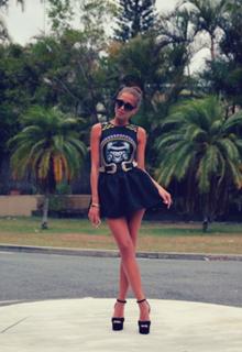 Kenza Zouiten feet photo 16