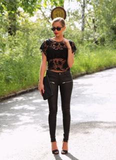 Kenza Zouiten feet photo 8